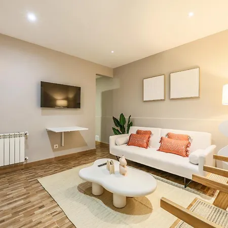 Nuevo Apartamento Funcional En Chamberi Madrid Exterior photo